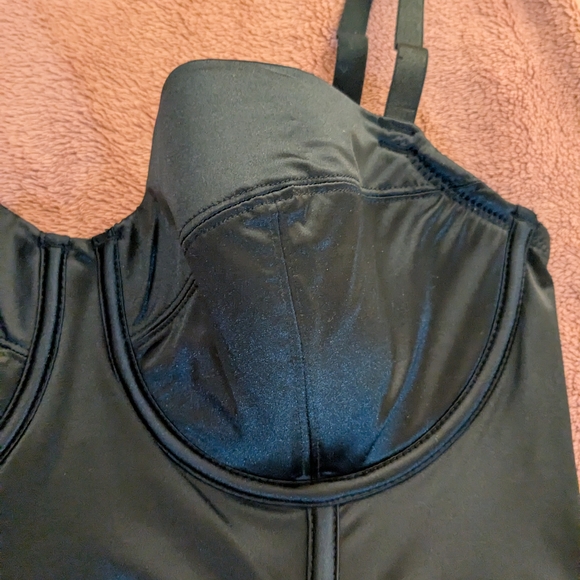 Black Bustier Top - Picture 3 of 8
